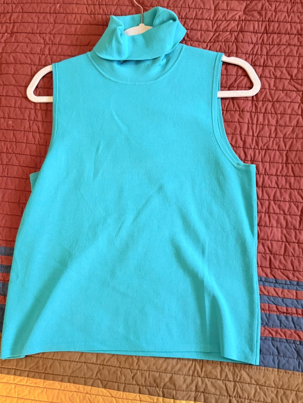 Sleeveless Turtleneck Tank Top in Turquoise